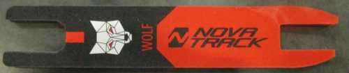 Шкурка-накладка на деку трюкового самоката Novatrack Wolf 100 Alloy EL, 47,5см*9см, красная