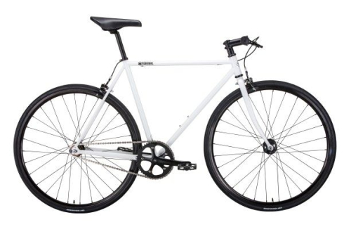 Велосипед BEARBIKE Stockholm 28" (2021), рама 50 см (165-175 см), белый