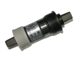 Каретка Shimano BB-UN26 под кв, вал 122,5мм(D-NL), 68мм Каретка Shimano BB-UN26 под кв, вал 122,5мм(D-NL), 68мм